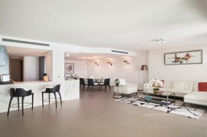 Prestigious residence with terrace - First Croisette Cannes